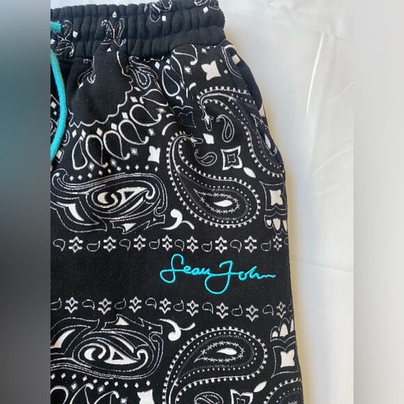 Misguided x Sean Jean bandana sweatpants - Picture 3 of 7